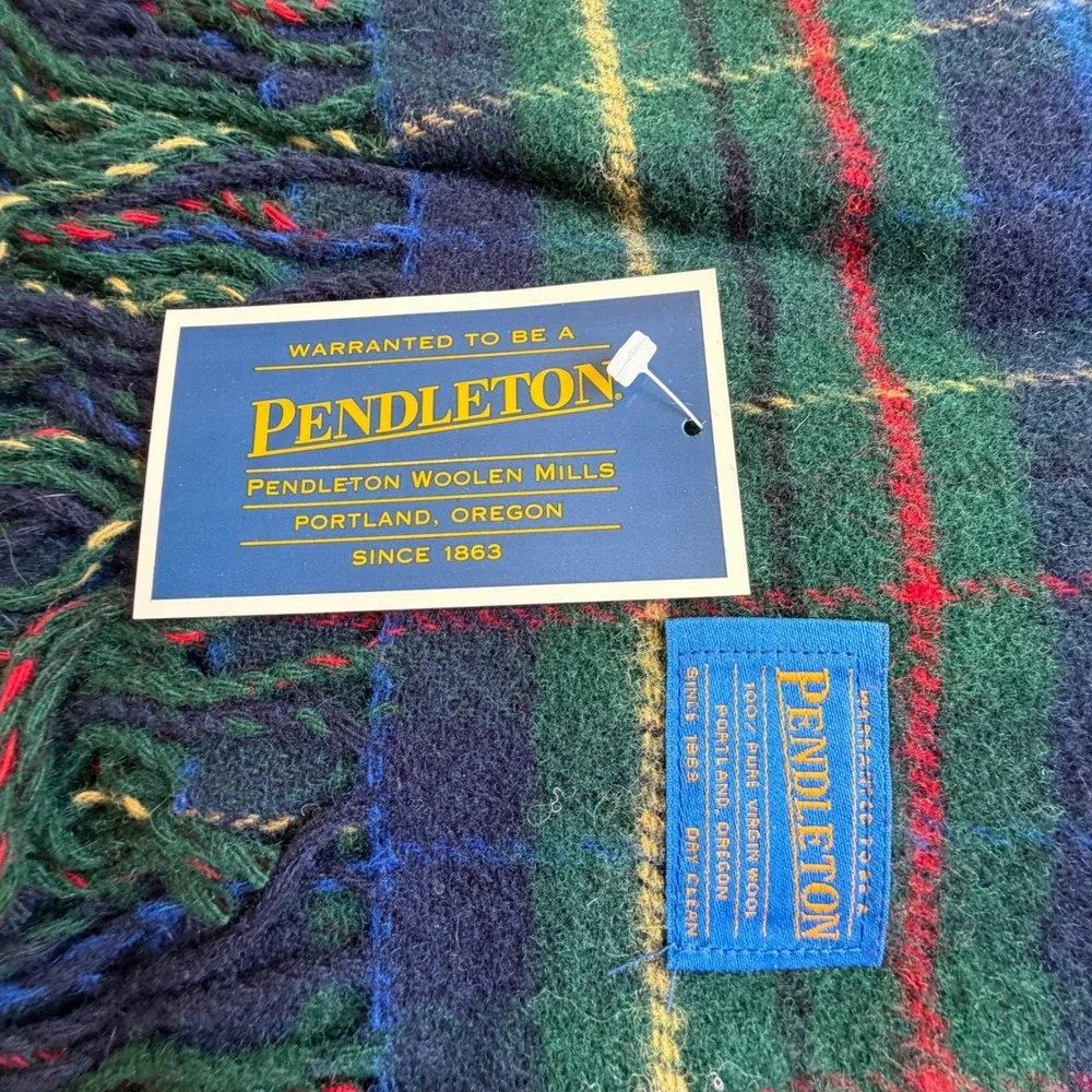 VTG Pendleton Highland Motor Robe Wool Blanket Plaid Green Blue NWT USA
